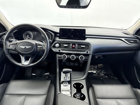 Used 2022 Genesis G70 2.0T image 14
