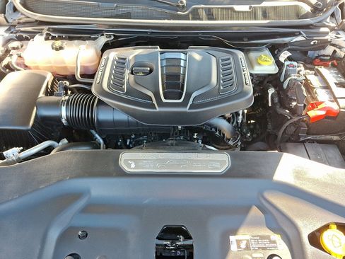 Used 2024 Jeep Grand Wagoneer L Series II w/ Quick Order Packagew 28T image 29