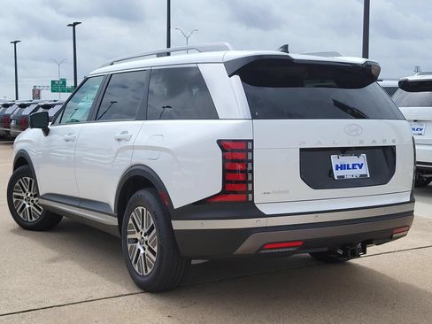 New 2026 Hyundai Palisade SEL Premium FWD image 3