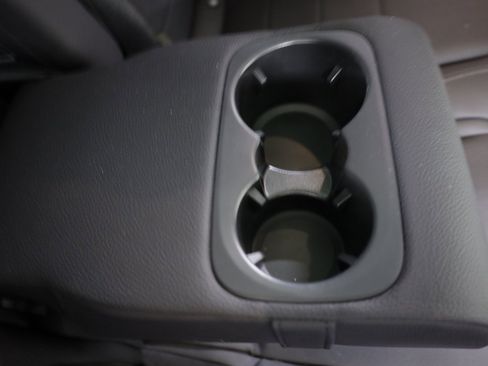 Certified 2026 Mercedes-Benz GLE 350 4MATIC image 38