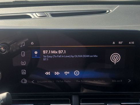 Used 2026 Chevrolet Trax LT w/ Driver Confidence Package FWD image 35