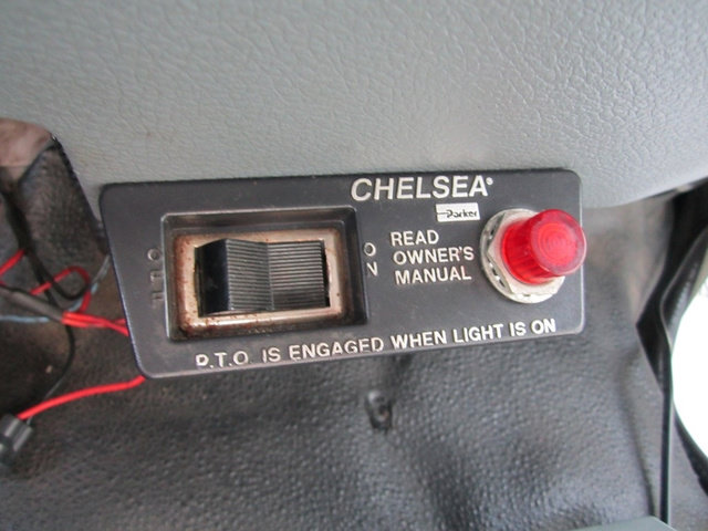 Used 2015 Ford F550 4x4 Regular Cab Super Duty image 12