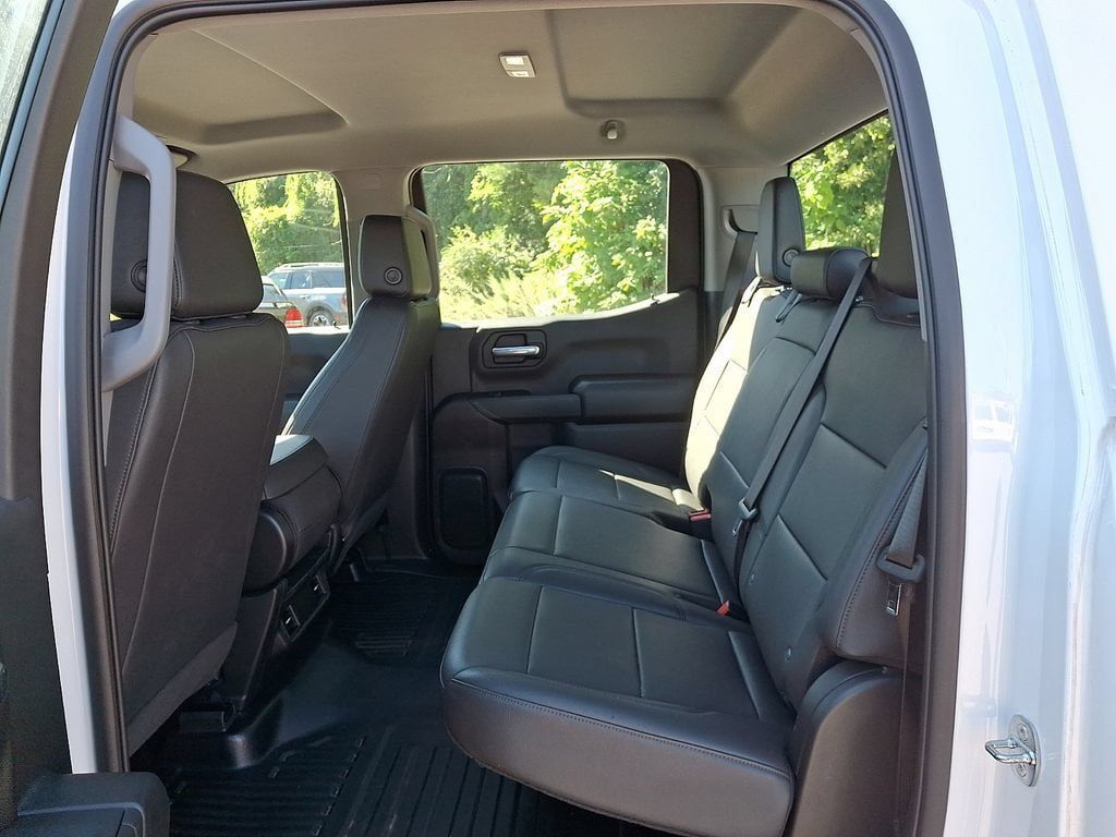 Used 2023 Chevrolet Silverado 1500 W/T AWD/4WD image 16
