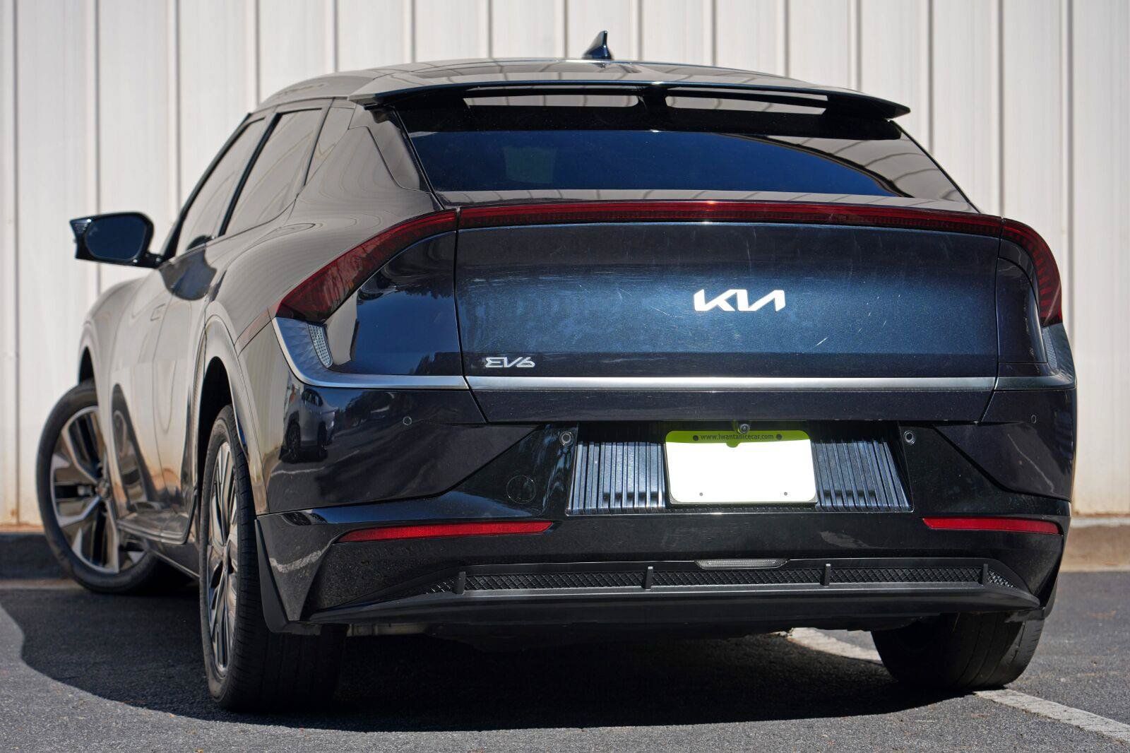 Used 2022 Kia EV6 Wind RWD image 6