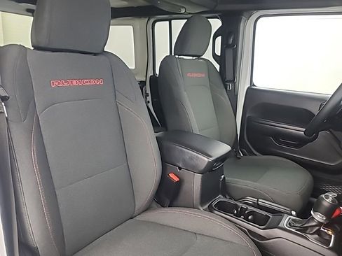 Used 2025 Jeep Wrangler Unlimited Rubicon AWD/4WD image 17