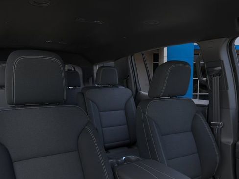 New 2026 Chevrolet Traverse LT w/ Midnight/Sport Edition FWD image 24