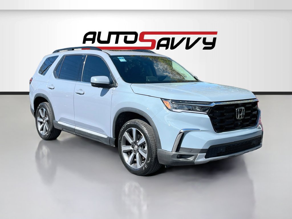 Used 2024 Honda Pilot Elite image 1