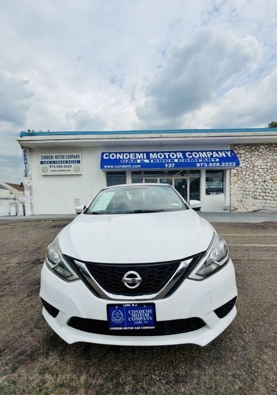 Used 2019 Nissan Sentra SV FWD image 1