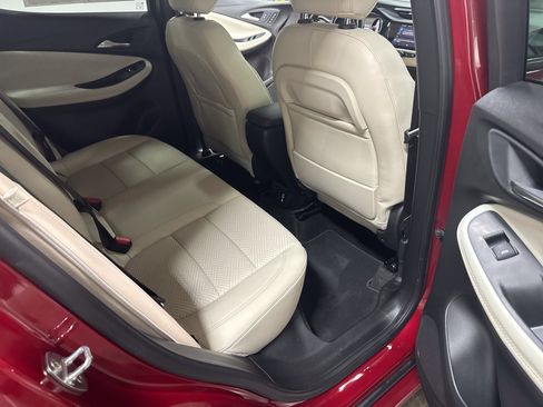 Used 2021 Buick Encore GX Essence w/ Advanced Technology Package AWD/4WD image 36