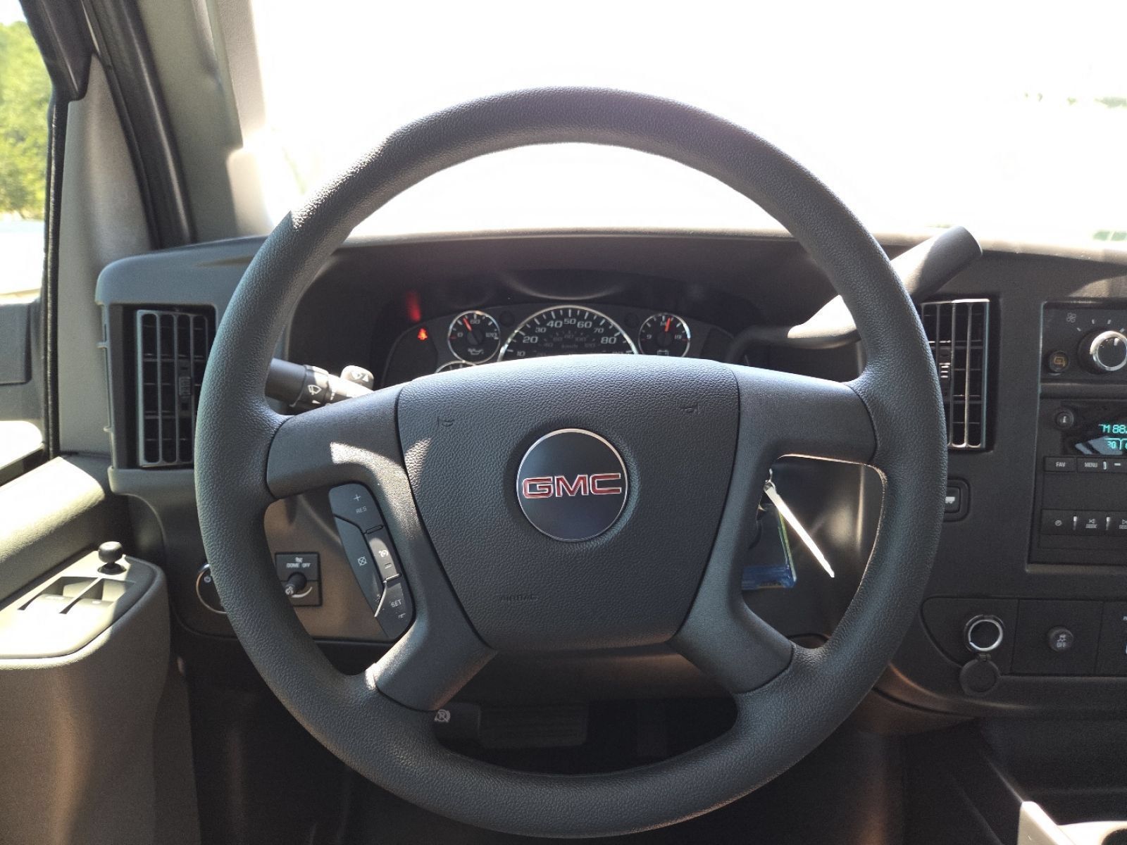 New 2026 GMC Savana 3500 Extended w/ Driver Convenience Package RWD image 23