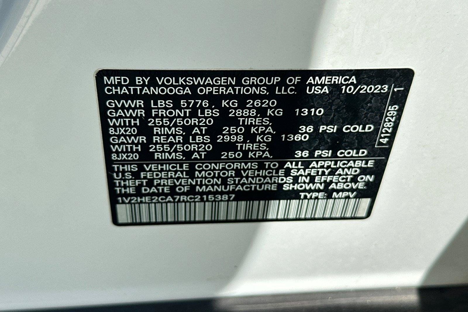 Certified 2024 Volkswagen Atlas Cross Sport SE AWD/4WD image 29