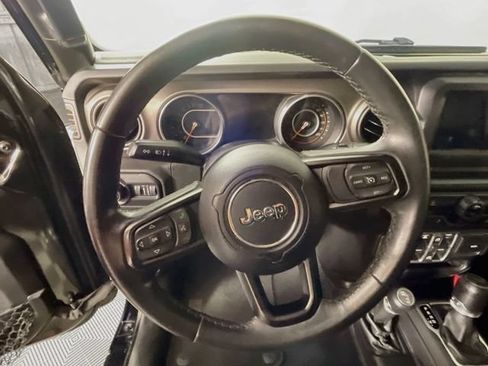 Used 2018 Jeep Wrangler Unlimited Sport S AWD/4WD image 12