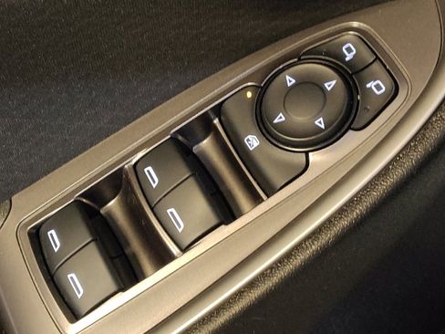 Used 2021 Chevrolet Malibu LS FWD image 27