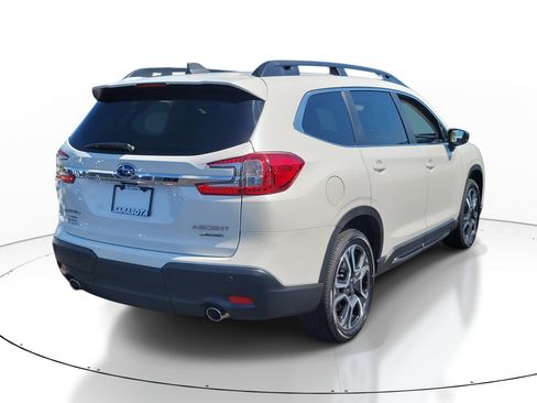 Certified 2025 Subaru Ascent Limited image 6