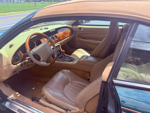 Used 1997 Jaguar XK8 Convertible RWD image 12