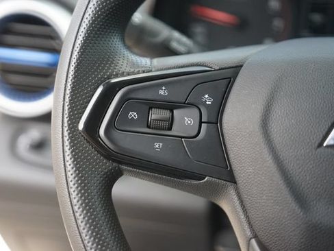 Used 2025 Chevrolet Trax LS w/ LS Convenience Package FWD image 22