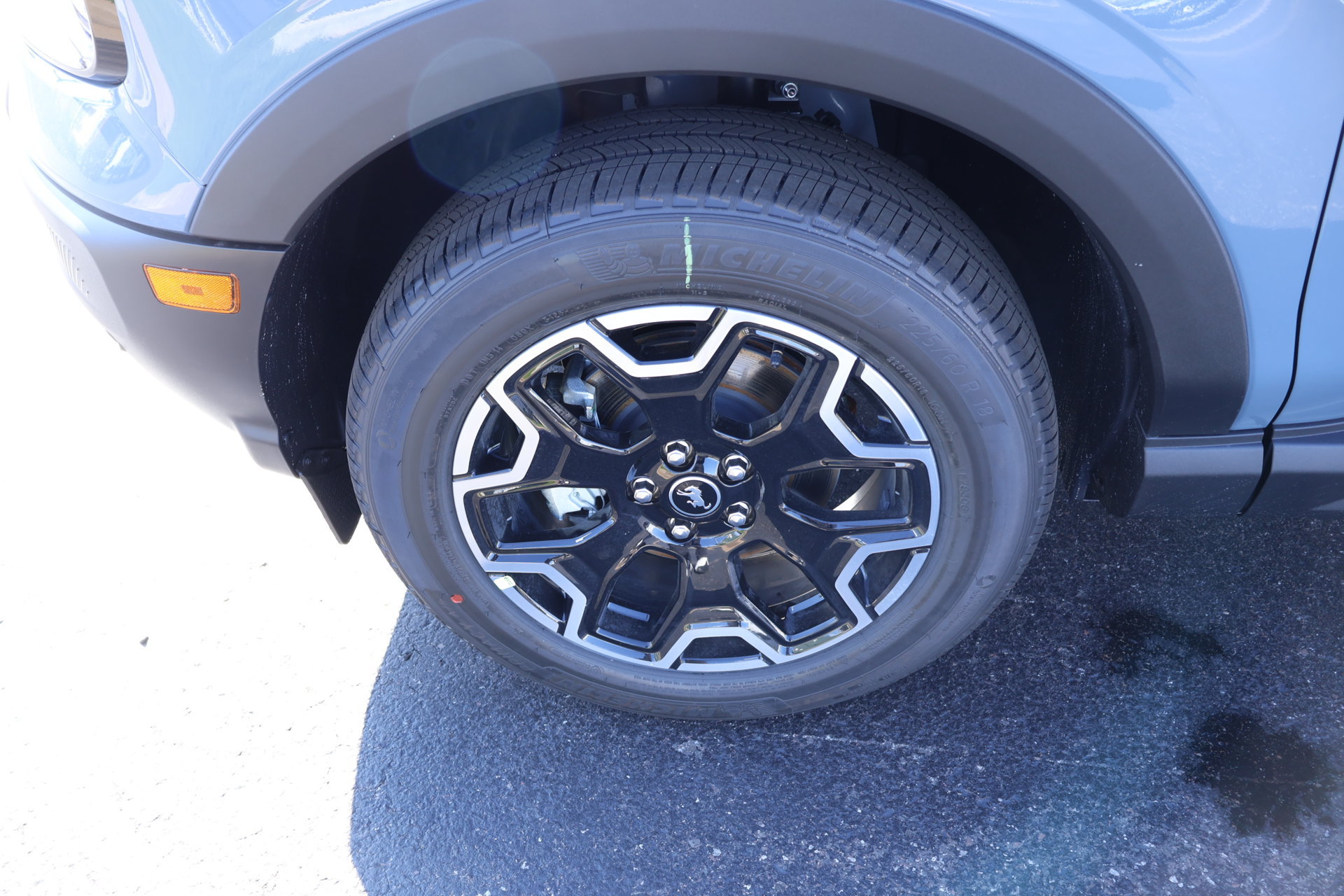 New 2026 Ford Bronco Sport Outer Banks w/ Outer Banks Tech Package+ AWD/4WD image 19