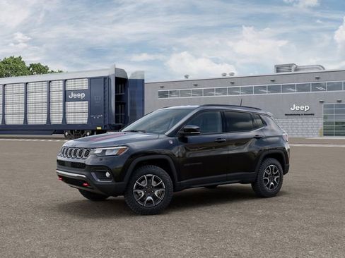 New 2026 Jeep Compass Trailhawk AWD/4WD image 2