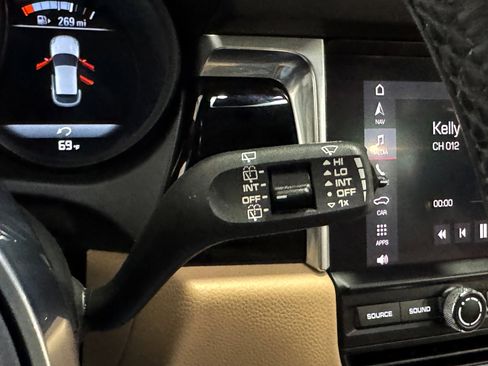 Used 2019 Porsche Macan S image 22