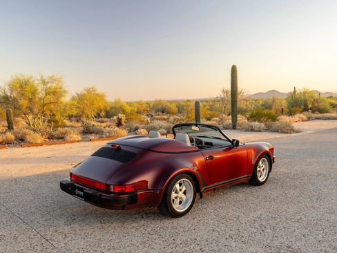 Used 1989 Porsche 911 Carrera RWD image 29
