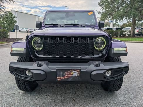 Used 2026 Jeep Gladiator Sport AWD/4WD image 2