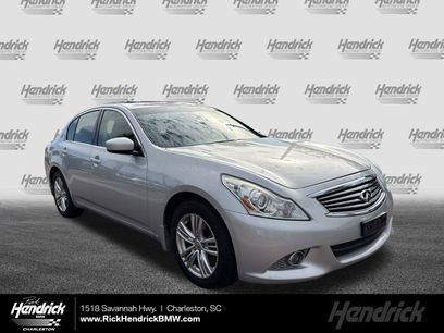Used 2013 INFINITI G37 x w/ Premium Pkg