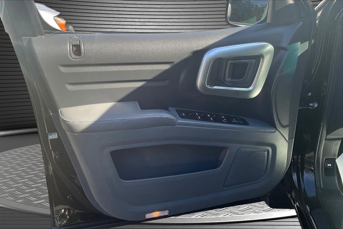 Used 2007 Honda Ridgeline RTL image 19
