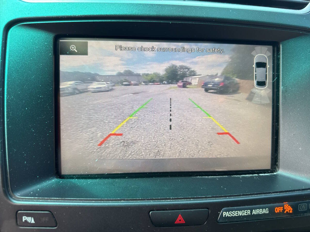 Used 2016 Ford Explorer XLT w/ Equipment Group 202A FWD image 22