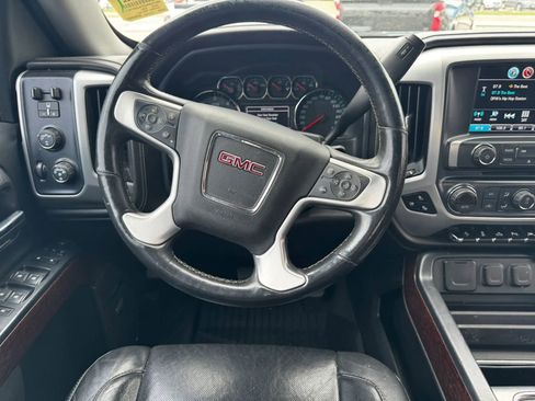 Used 2018 GMC Sierra 1500 SLT AWD/4WD image 10