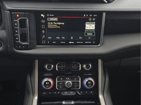 Used 2024 GMC Yukon Denali image 14