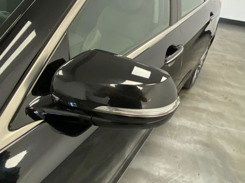 Used 2016 Hyundai Genesis 3.8 w/ Option Group 02 image 12