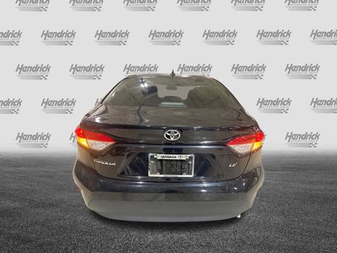 Certified 2025 Toyota Corolla LE FWD image 10