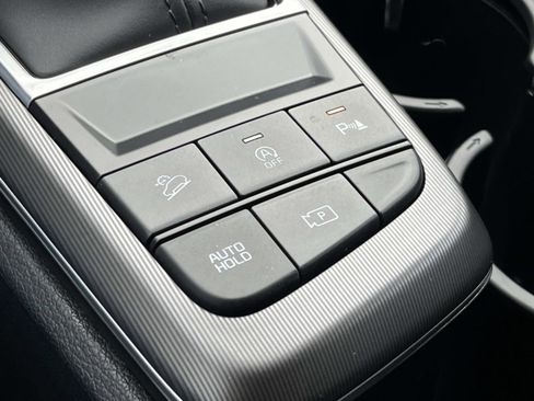 New 2026 Kia Sportage SX FWD image 32