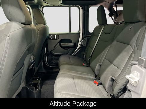 Used 2021 Jeep Wrangler Unlimited Sport image 11