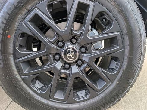 New 2026 Toyota Tundra Limited image 6