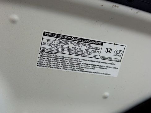 Used 2019 Honda Odyssey EX image 16