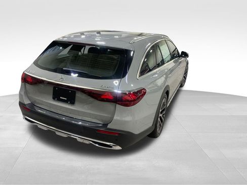 Used 2026 Mercedes-Benz E 450 4MATIC All-Terrain Wagon image 5