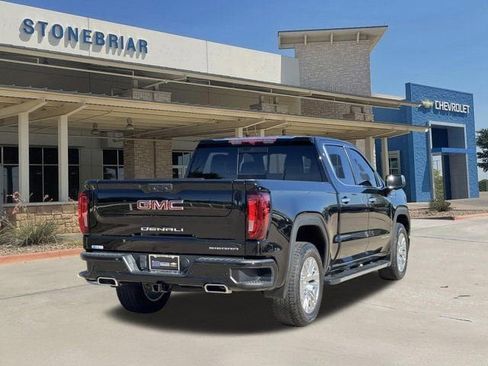 Used 2022 GMC Sierra 1500 Denali AWD/4WD image 5
