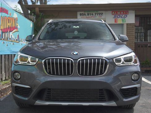 Used 2016 BMW X1 xDrive28i w/ Premium Package image 2