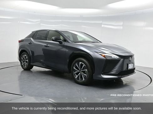 Used 2024 Lexus RZ 300e Premium image 38