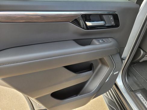 New 2026 Chevrolet Tahoe LT w/ Comfort Package RWD image 9