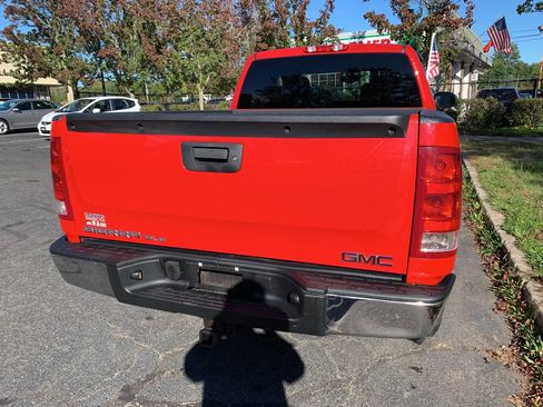 Used 2013 GMC Sierra 1500 SLE w/ Power Tech Package image 8