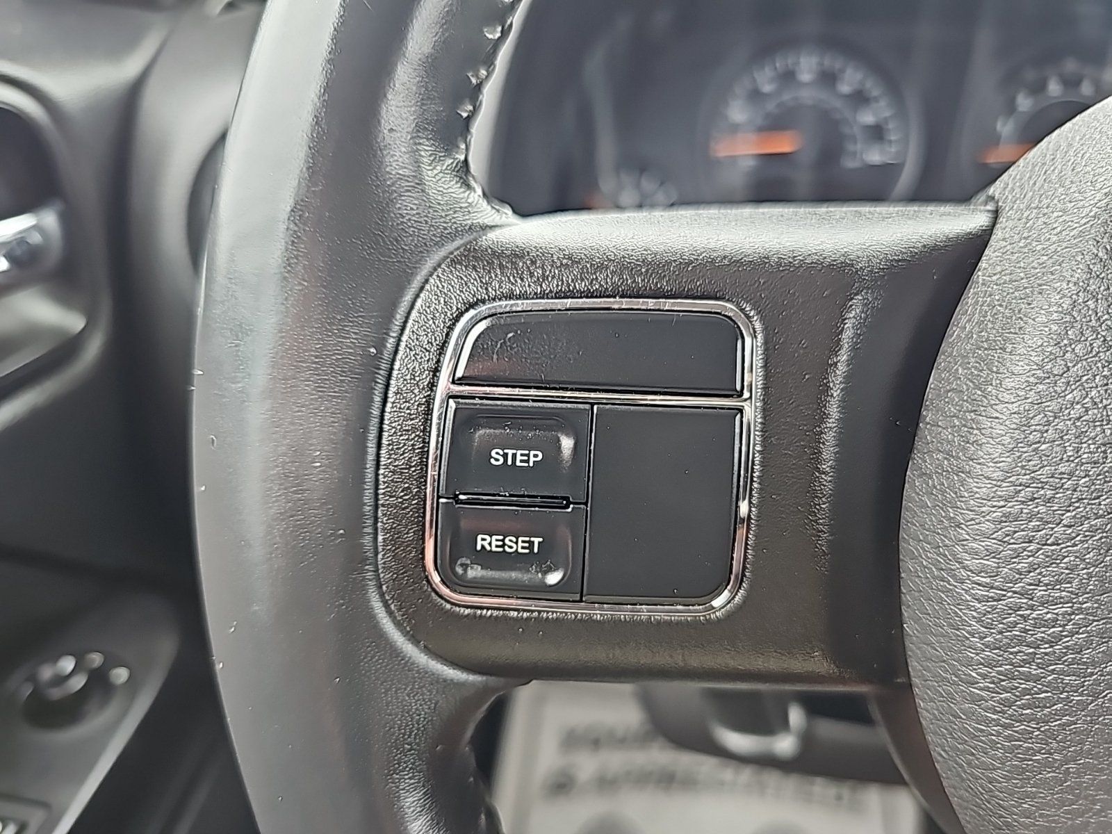 Used 2015 Jeep Patriot Latitude AWD/4WD image 19