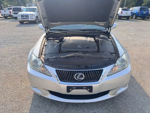 Used 2009 Lexus IS 250 AWD w/ Premium Pkg image 29