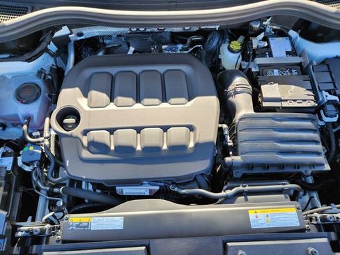 New 2026 Volkswagen Tiguan SE R-Line AWD/4WD image 12