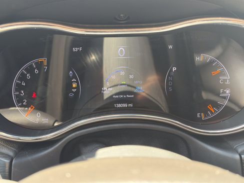 Used 2015 Jeep Grand Cherokee Summit AWD/4WD image 21