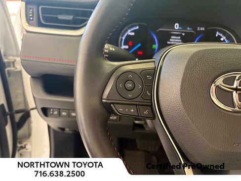 Used 2023 Toyota RAV4 SE w/ Weather & Moonroof Package AWD/4WD image 34