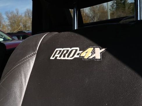 Used 2015 Nissan Titan PRO-4X image 15