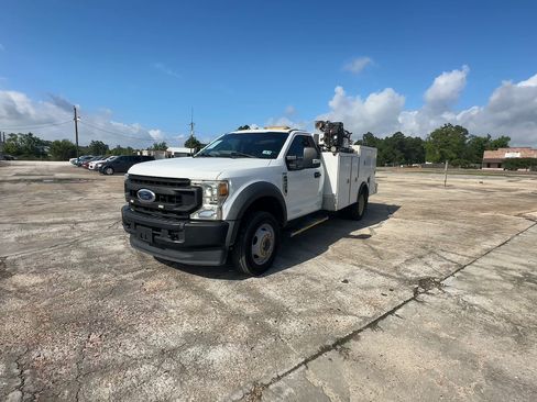 Used 2020 Ford F550 4x4 Regular Cab Super Duty image 3