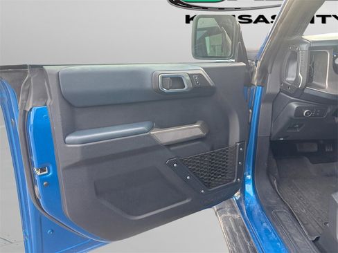 Certified 2021 Ford Bronco Outer Banks image 17